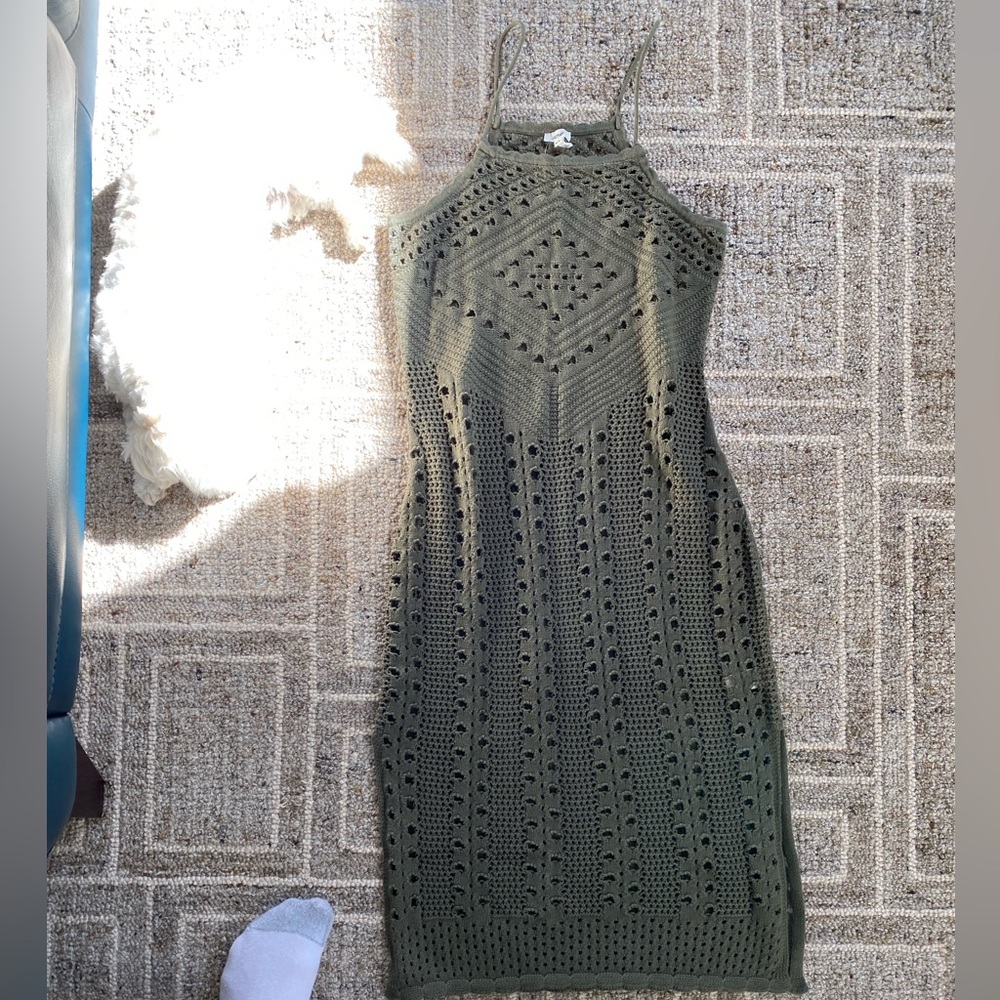 Aeirie Cutout Knit Green Dress new with tags with tags womens size medium